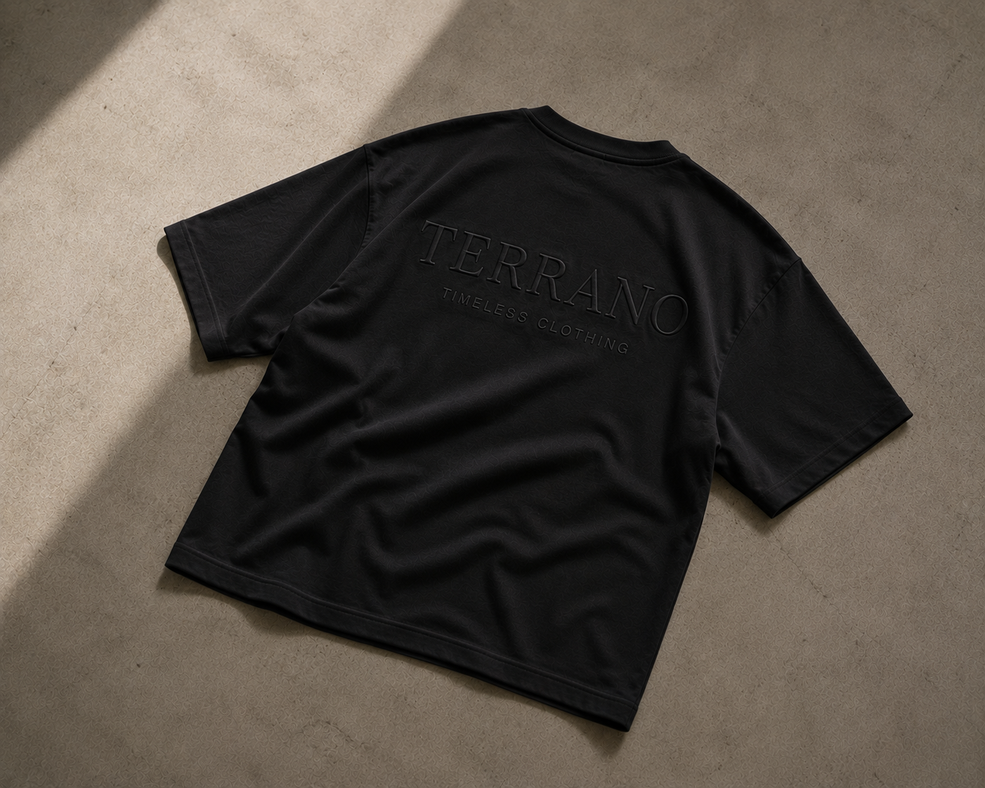 Signature Oversized Tee – Black