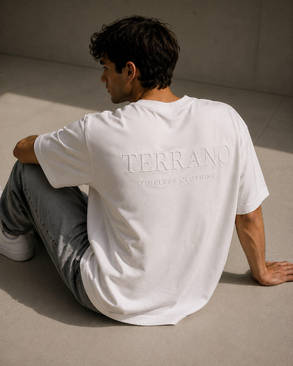 Signature Oversized Tee – White